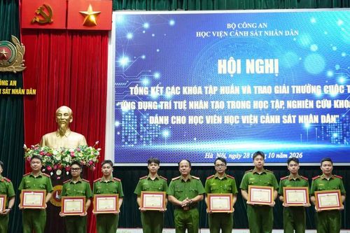 Học viện CSND trao giải cuộc thi 'Ứng dụng AI trong học tập và nghiên cứu khoa học'