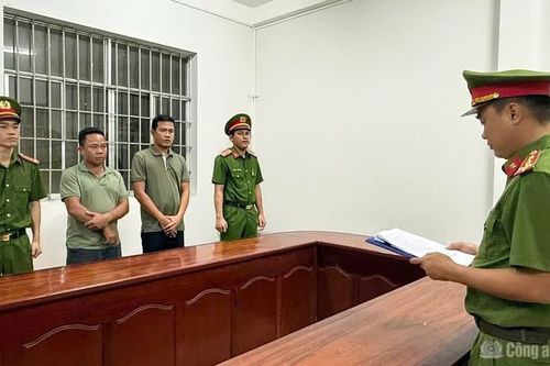 Khởi tố 2 đối tượng đổ 1.900 tấn chất thải gây ô nhiễm môi trường tại Phú Quốc