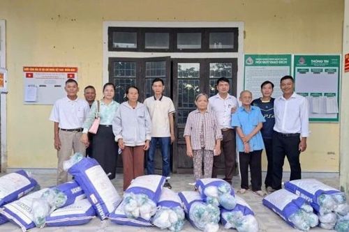 Tp Huế: Phường Mỹ Thượng hỗ trợ ngư lưới cụ, tạo sinh kế bền vững cho người dân