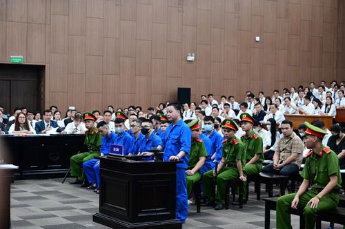 Mr Hunter Lê Khắc Ngọ xin định giá lại 143 miếng vàng bị thu giữ
