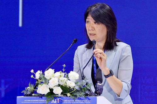 Quốc vụ viện Trung Quốc chia sẻ kinh nghiệm phát triển tại diễn đàn kinh tế