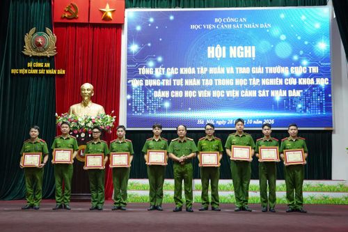 Học viện Cảnh sát nhân dân đưa kết quả học AI vào tiêu chí đánh giá học viên