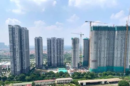Lãi suất thả nổi, người vay mua nhà chật vật trả nợ