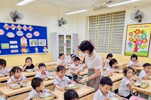 Thống nhất quy trình tổ chức bữa ăn nội trú, bán trú trong trường học