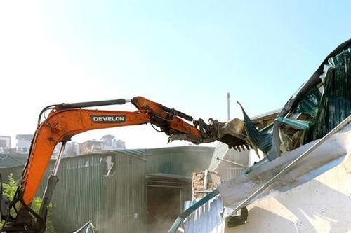 Thanh Liệt cưỡng chế các công trình vi phạm đất đai tại đồng Gò Gủ