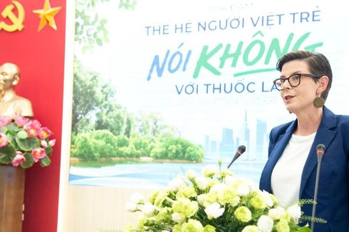 WHO: Cần bảo vệ giới trẻ trước chiêu thức tiếp thị của ngành công nghiệp thuốc lá