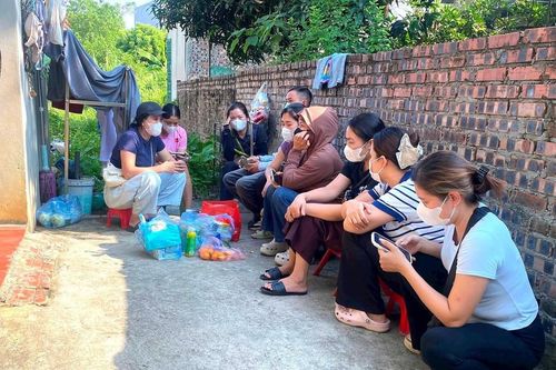 Hà Nội khẩn trương làm rõ nghi vấn nguồn gốc thực phẩm bán trú