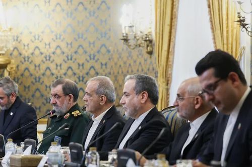 Iran thúc đẩy kế hoạch 7 ngày chấm dứt chiến sự, mở lại eo biển Hormuz