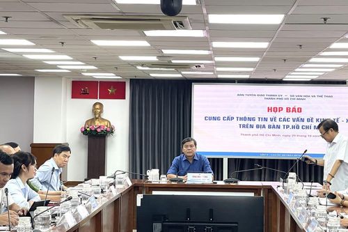 TPHCM: Gần 13 tỷ đồng chăm lo đời sống đồng bào dân tộc thiểu số