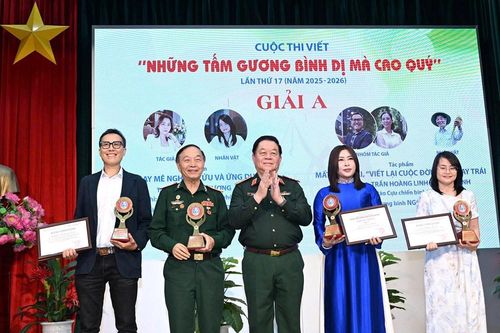 Lan tỏa những tấm gương bình dị mà cao quý, bồi đắp niềm tin trong xã hội