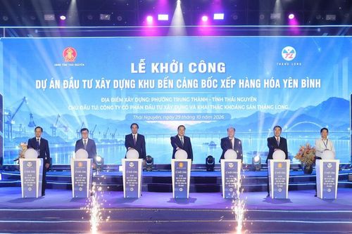 Phó Thủ tướng Thường trực Phạm Gia Túc dự lễ khởi công cảng Yên Bình (Thái Nguyên)