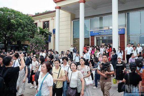 Từ ngày 1/11, tàu Vinh-Hà Nội bổ sung đón trả khách tại ga Phủ Lý