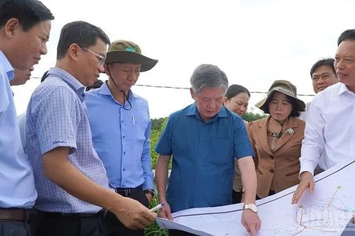 Đồng Tháp yêu cầu cán bộ cấp cơ sở thành thạo kỹ năng số