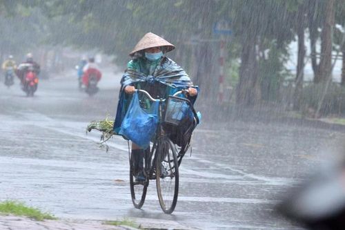 Thời tiết hôm nay (29-10): Mưa dông bao trùm nhiều khu vực, nguy cơ lốc, sét, mưa đá