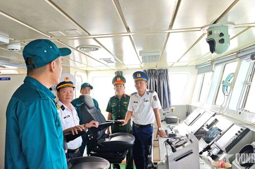Vùng Cảnh sát biển 2 bồi dưỡng chuyên môn, nghiệp vụ cho dân quân thường trực