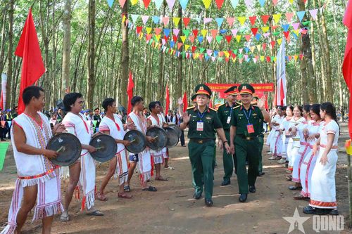 Đoàn Kinh tế - Quốc phòng 78 (Binh đoàn 15): Hai tuyển thủ đạt danh hiệu 'Bàn tay vàng'