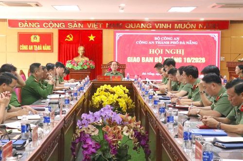 Quyết liệt đấu tranh, đẩy lùi 'tội phạm đường phố'