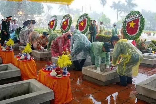 Trang trọng Lễ truy điệu, an táng 7 hài cốt liệt sĩ ở Quảng Trị