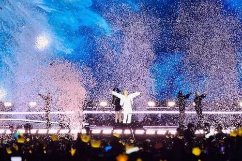 Từ sức nóng concert BIGBANG, mở lối cho du lịch Hà Nội