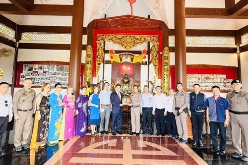 Thúc đẩy hợp tác với vùng Đông Bắc Thái Lan