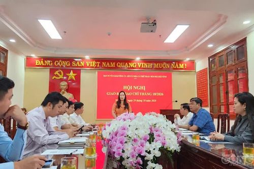 Hơn 800 tin, bài của báo chí Trung ương đưa tin về Ninh Bình trong tháng 10