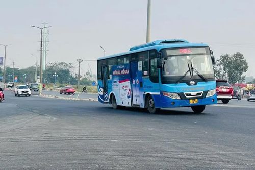 Cầu Thăng Long thông xe trước hẹn