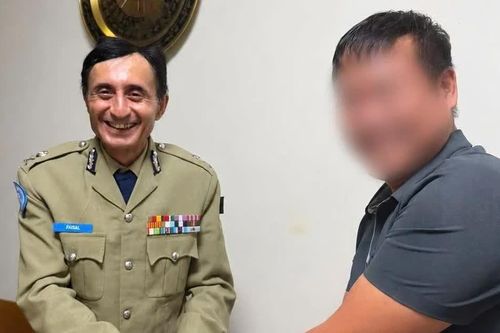 Công an Hà Nội hỗ trợ Tư lệnh Cảnh sát Liên hợp quốc tìm lại điện thoại đánh rơi