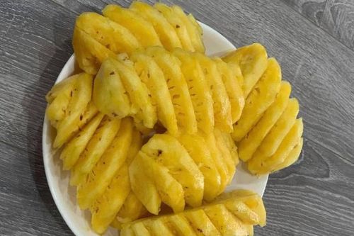 4 lý do bạn không nên ăn quá nhiều dứa
