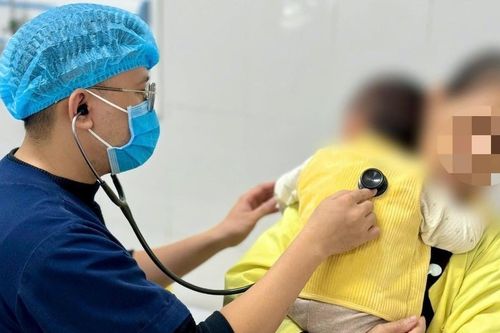 Dược sĩ chỉ ra 3 sai lầm nhiều người dùng hạ sốt khi mắc cúm