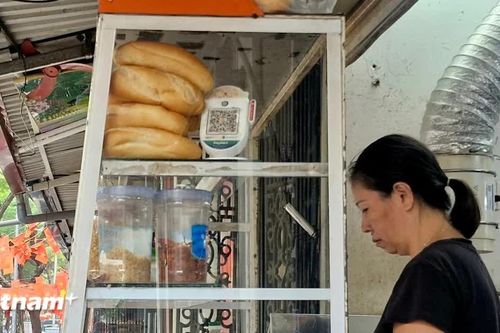Đi chợ không mang ví: Từ nỗi lo nay hóa chuyện thường