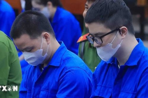 Vụ án Mr Pips: Dùng tiền lừa đảo để chi tiêu vô độ, mua hàng xa xỉ