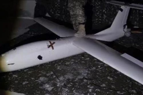 Iran tuyên bố chiếm quyền điều khiển UAV do thám Mỹ tại eo biển Hormuz