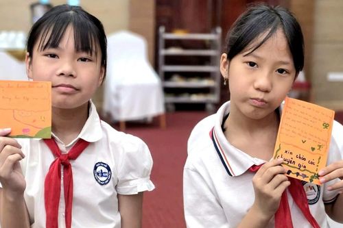 'Lắng nghe em nói': Để trẻ không đơn độc khi tìm kiếm sự giúp đỡ
