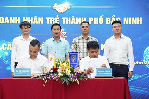 Hội Doanh nhân trẻ thành phố tài trợ 150 tỷ đồng cho Câu lạc bộ Bóng đá Bắc Ninh