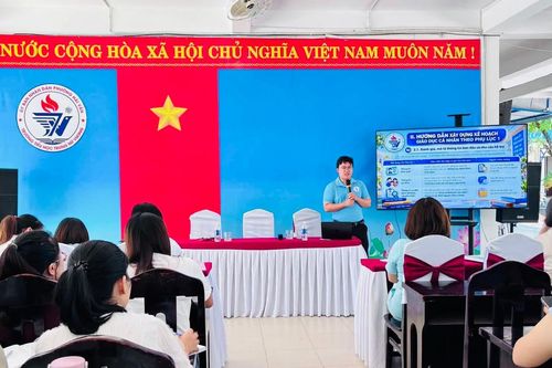 Đồng hành với học sinh, thanh niên khuyết tật