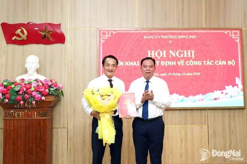 Đảng ủy phường Đồng Phú triển khai quyết định về công tác cán bộ