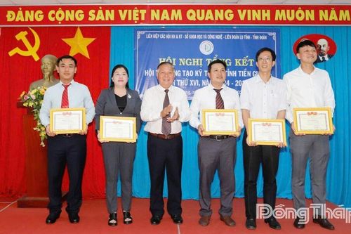 Khơi dậy tinh thần sáng tạo