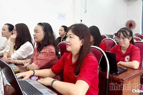 Hội Chữ thập đỏ tỉnh Khánh Hòa tập huấn nâng cao năng lực chuyển đổi số
