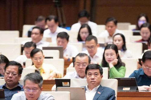 Gỡ vướng đất đai, khơi thông nguồn lực doanh nghiệp