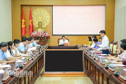 Đảng ủy các cơ quan Đảng tỉnh quán triệt Nghị quyết Hội nghị Trung ương 4 khóa XIV, các văn bản triển khai thực hiện của Tỉnh uỷ và Đảng uỷ các cơ quan Đảng tỉnh