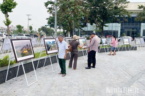 90 ảnh nghệ thuật lan tỏa vẻ đẹp non nước Ninh Bình được trưng bày tại chương trình giao lưu Việt Nam - Hàn Quốc