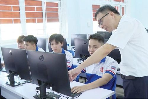 Phần mềm hợp pháp, chuyển đổi số bền vững