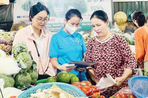 Mở rộng bao phủ, bảo đảm quyền lợi