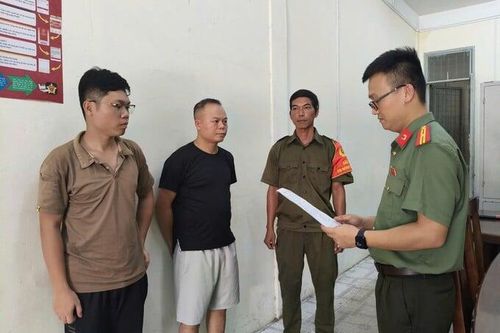 Phá đường dây rửa tiền 700 tỷ đồng từ vụ thanh toán 'nhầm' COD