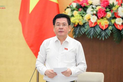 Phó Chủ tịch Quốc hội Nguyễn Hồng Diên dự phiên họp thẩm tra 3 dự án đầu tư xây dựng đường cao tốc