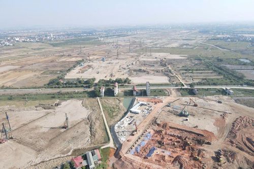 Sân bay không chỉ để cất cánh mà còn mở đường cho tăng trưởng