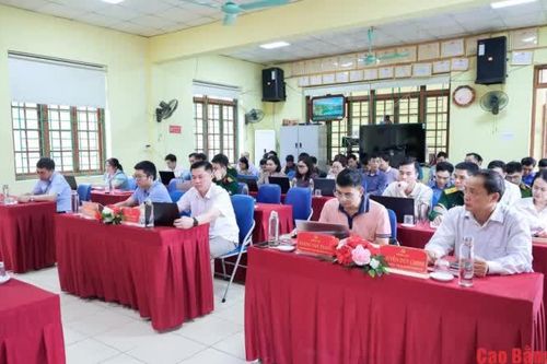 Tổ đại biểu số 12 HĐND tỉnh tiếp xúc cử tri các xã Nam Quang, Yên Thổ, Quảng Lâm