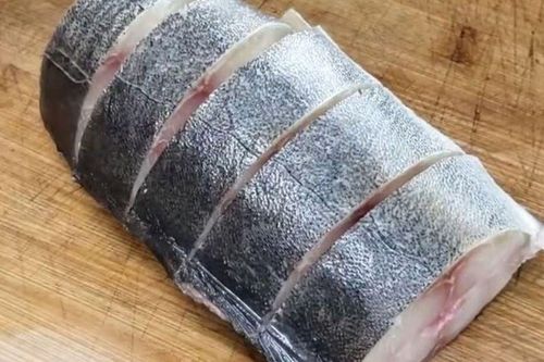 Loại cá biển có tên gọi lạ tai, thịt chắc ít tanh, giàu omega-3: Nấu lẩu hay kho tiêu đều ngon khó cưỡng