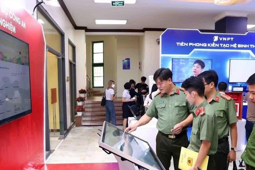 Chuyển đổi số và dòng vốn chiến lược: Định hình năng lực nội sinh giúp Thủ đô tự chủ và thịnh vượng