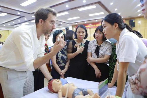 Nửa thế kỷ gắn kết y tế Việt Nam - Thụy Điển